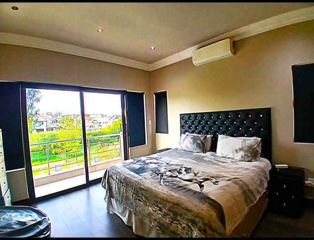 4 BEDROOM GOLF ESTATE FOR SALE IN BLUE VALLEY GOLF ESTATE